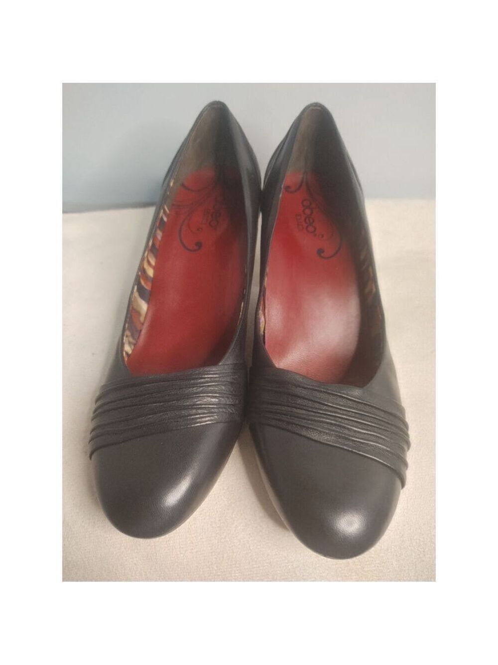 Women's Abeo Black Leather Heels Pumps US 7 with Red Insole